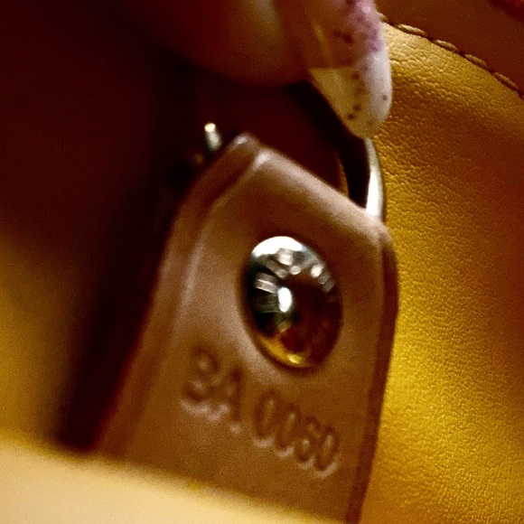 Custom painted Authentic Louis Vuitton Vernis Bag - Picture 11 of 16